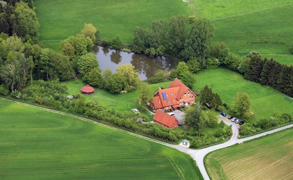 Einblick in den Veranstaltungsort CVJM Freizeit- und Begegnungsstätte Bösingfeld