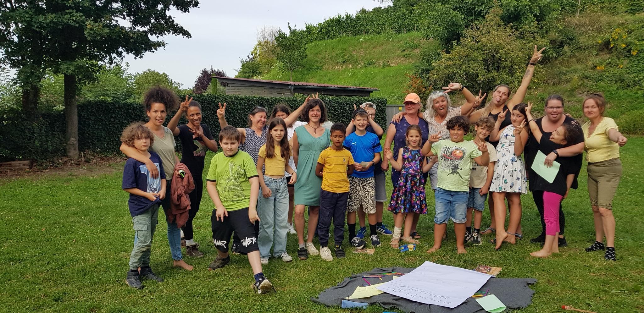 Familien und Kinder bei einer Familienbildungsfreizeit von EOS Erleben